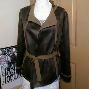 NWT QUINZE HEURES TRENT JACKET-SIZE MEDIUM